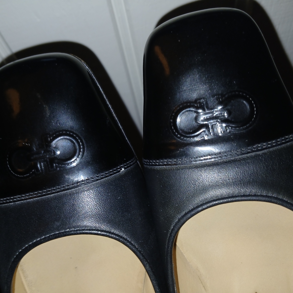 Salvatore Ferragamo Black Leather Pumps